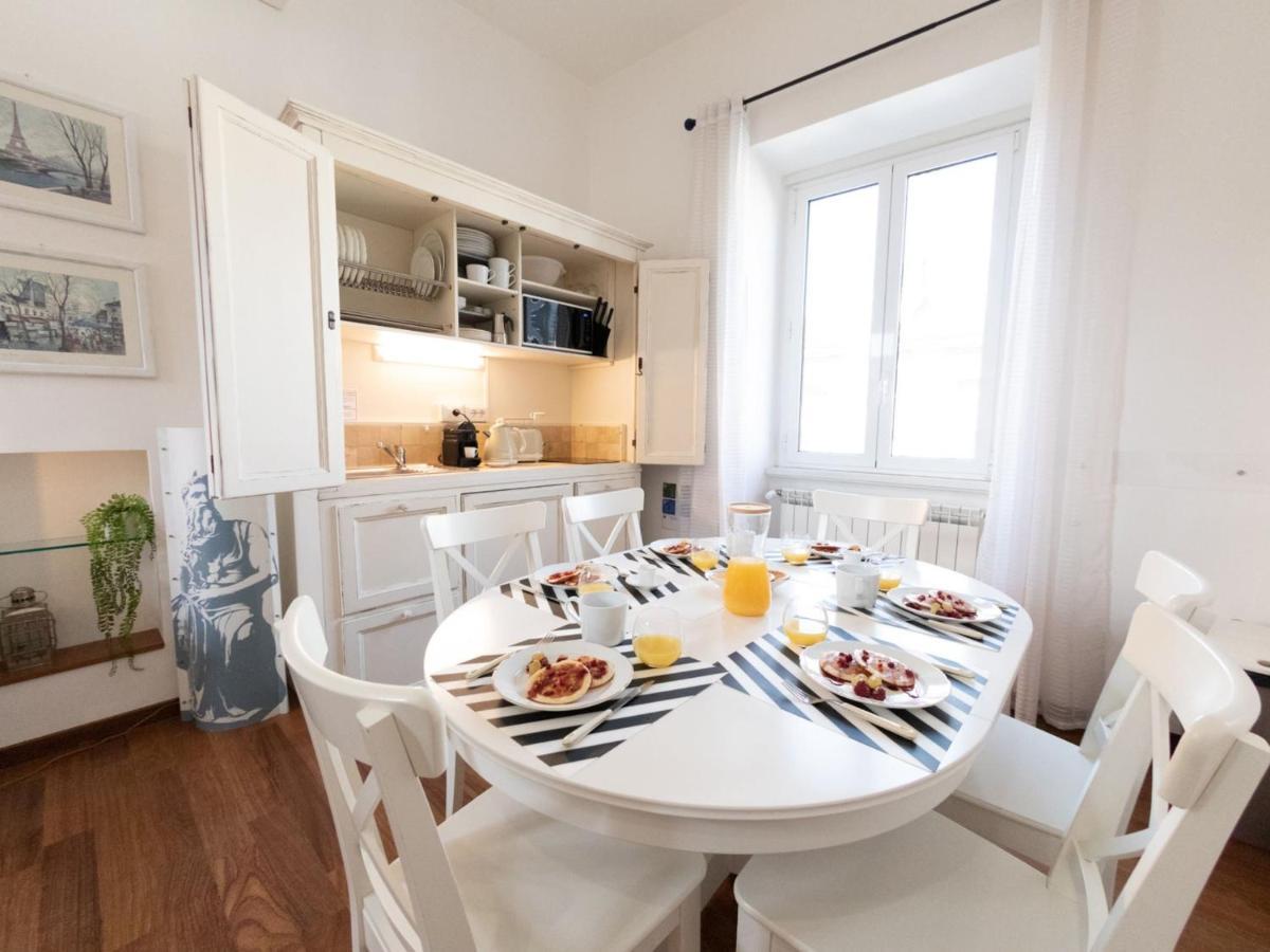 The Best Rent - Three-Bedroom Apartment Close To Colosseo Rom Exteriör bild